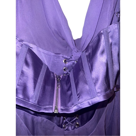 Retrofete Larissa Corset Dress in Lilac - Picture 10 of 17